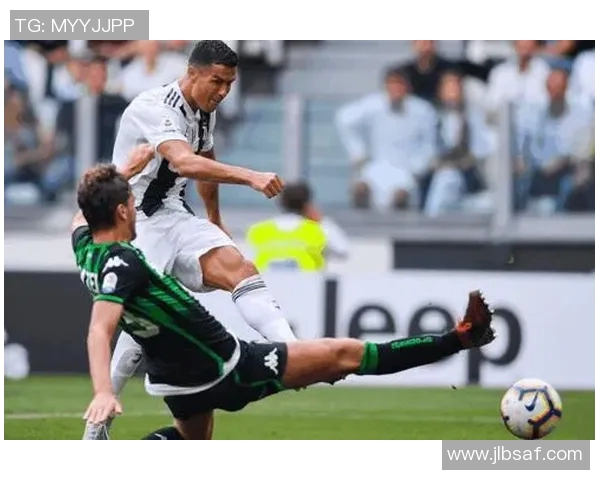 巴萨与央视网的精彩对决引发球迷热议与媒体关注