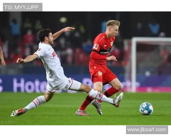 斯图加特客战不敌科隆，双方激战打平收场