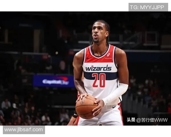 尼克斯击败奇才，兰多夫助球队取得胜利：一场经典战役的深度解读