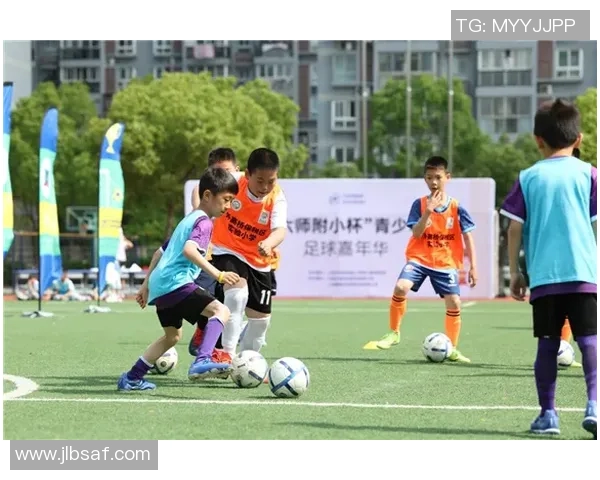 平桥区第二届足球比赛精彩直播盛况回顾与精彩瞬间分享 平桥区第二届足球比赛精彩直播盛况回顾与精彩瞬间分享