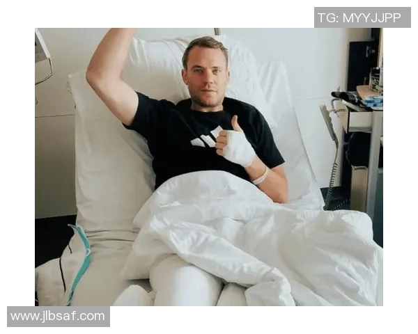 诺伊尔重伤缺席整个赛季拜仁迅速求援德赫亚救急